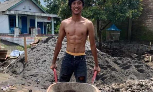Pengerjaan Rumah Yang Simpel